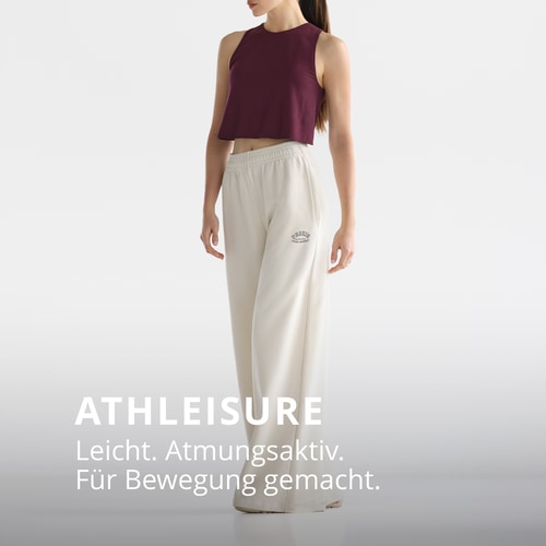 Athleisure Crossover Crop Top (5)