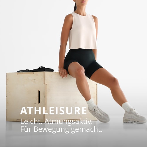 Athleisure Crossover Crop Top (5)