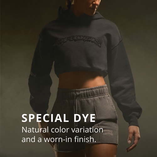 IronMode Cropped Hoodie (3)