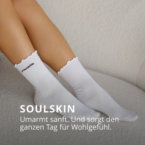 SoulSkin Ruffle Ankle Socken (2)