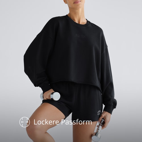 Athleisure Essential Kurz geschnittenes Sweatshirt (3)
