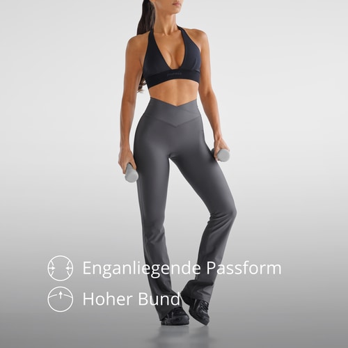 Essence High-Waist Flared Pants (2)