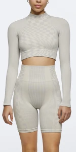 Motomami Langarm-Crop Top