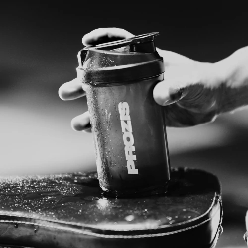 100% Whey Hydro Isolate 2000 g (5)