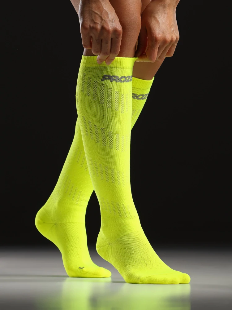 Chaussettes Comptech Cushioned Knee-High (7)