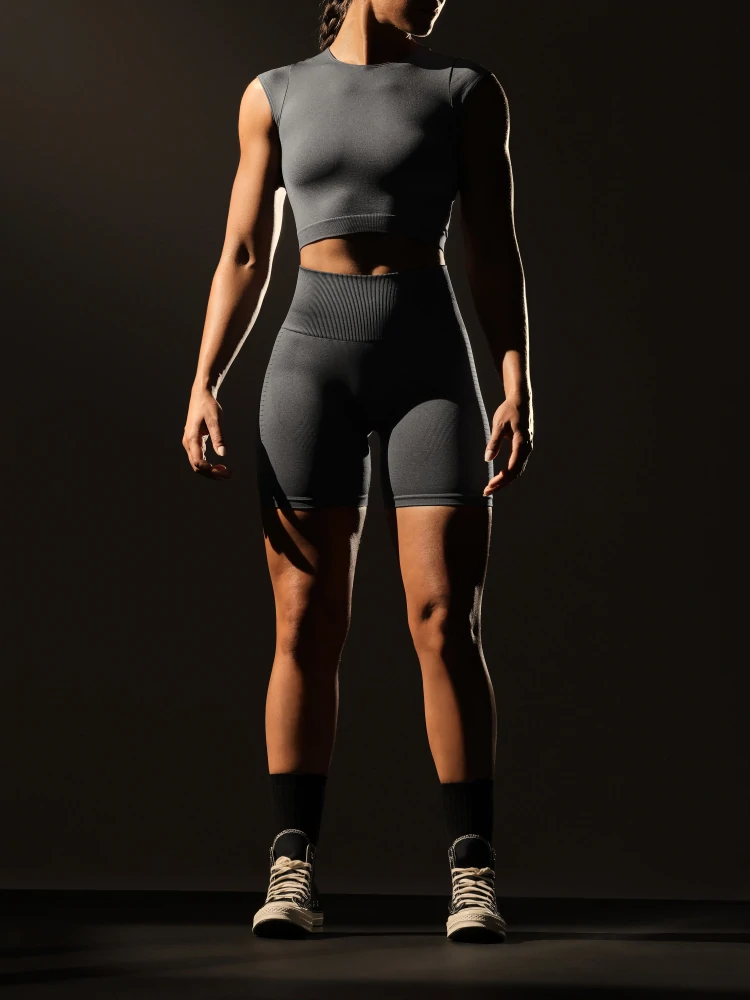 IronMode cropped T-shirt (6)