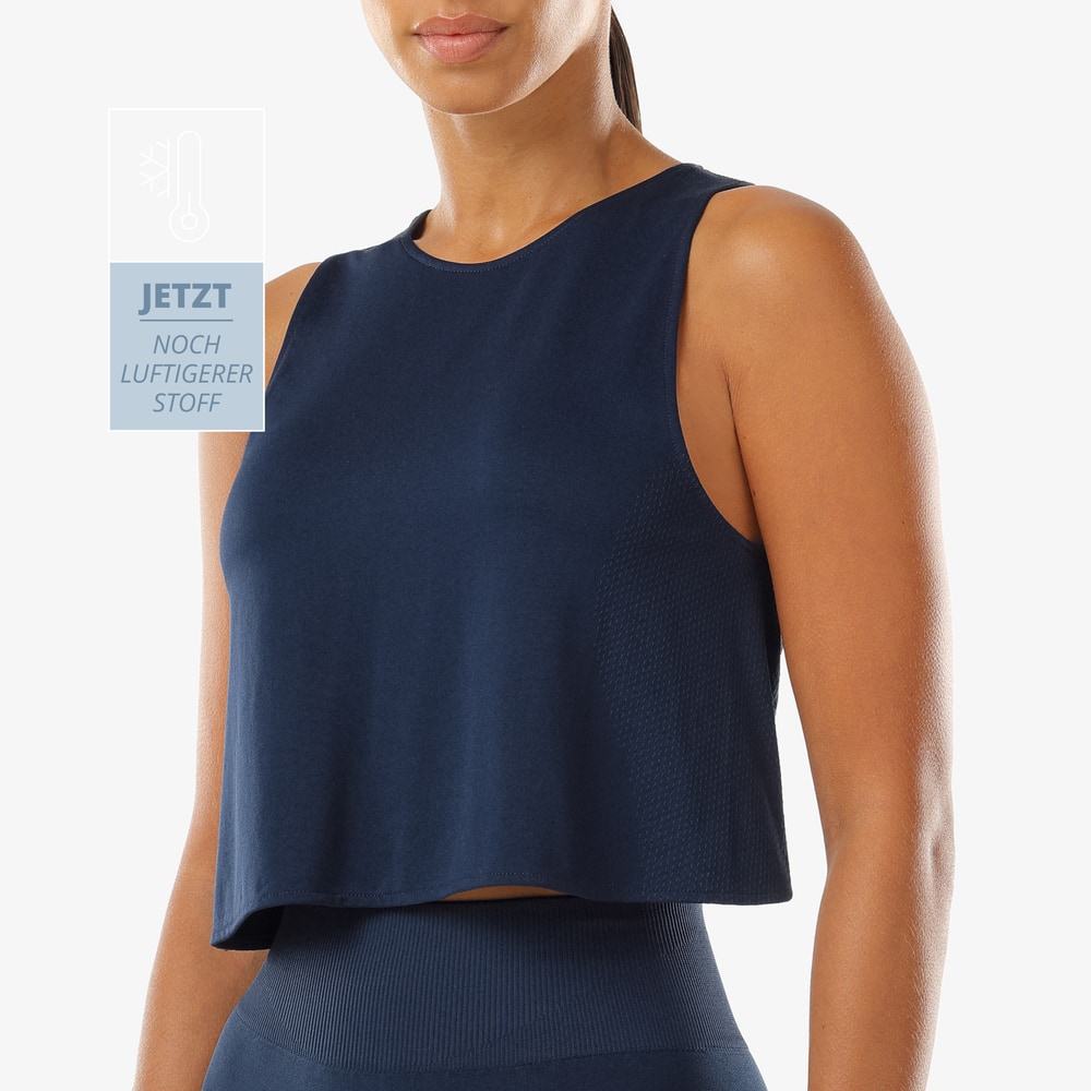 Athleisure Crossover Crop Top (10)