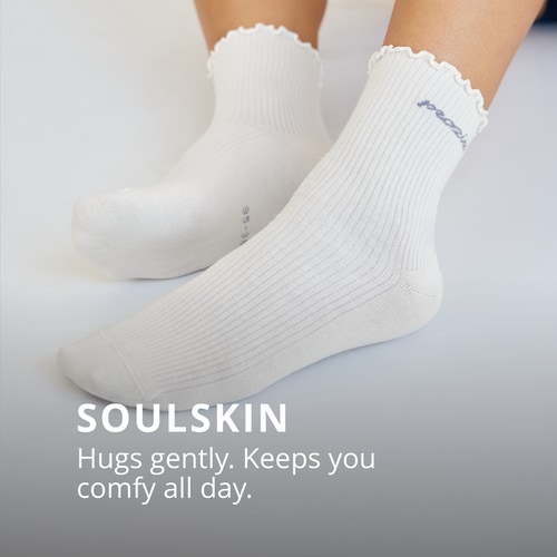 SoulSkin Ruffle Ankle Socks (2)