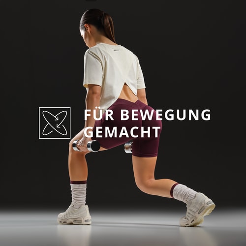 MuseFit Crossover T-Shirt  (3)