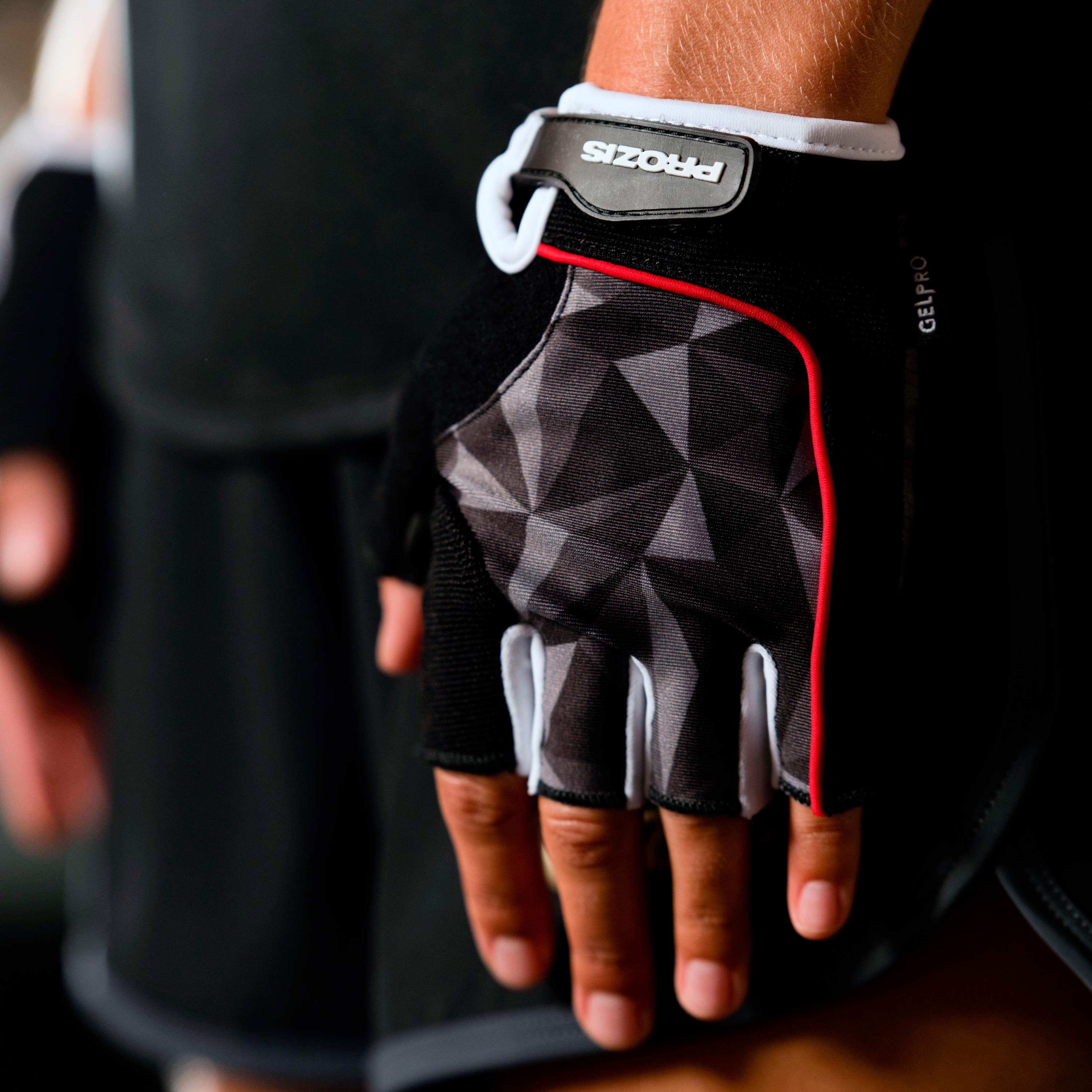 fitness gloves