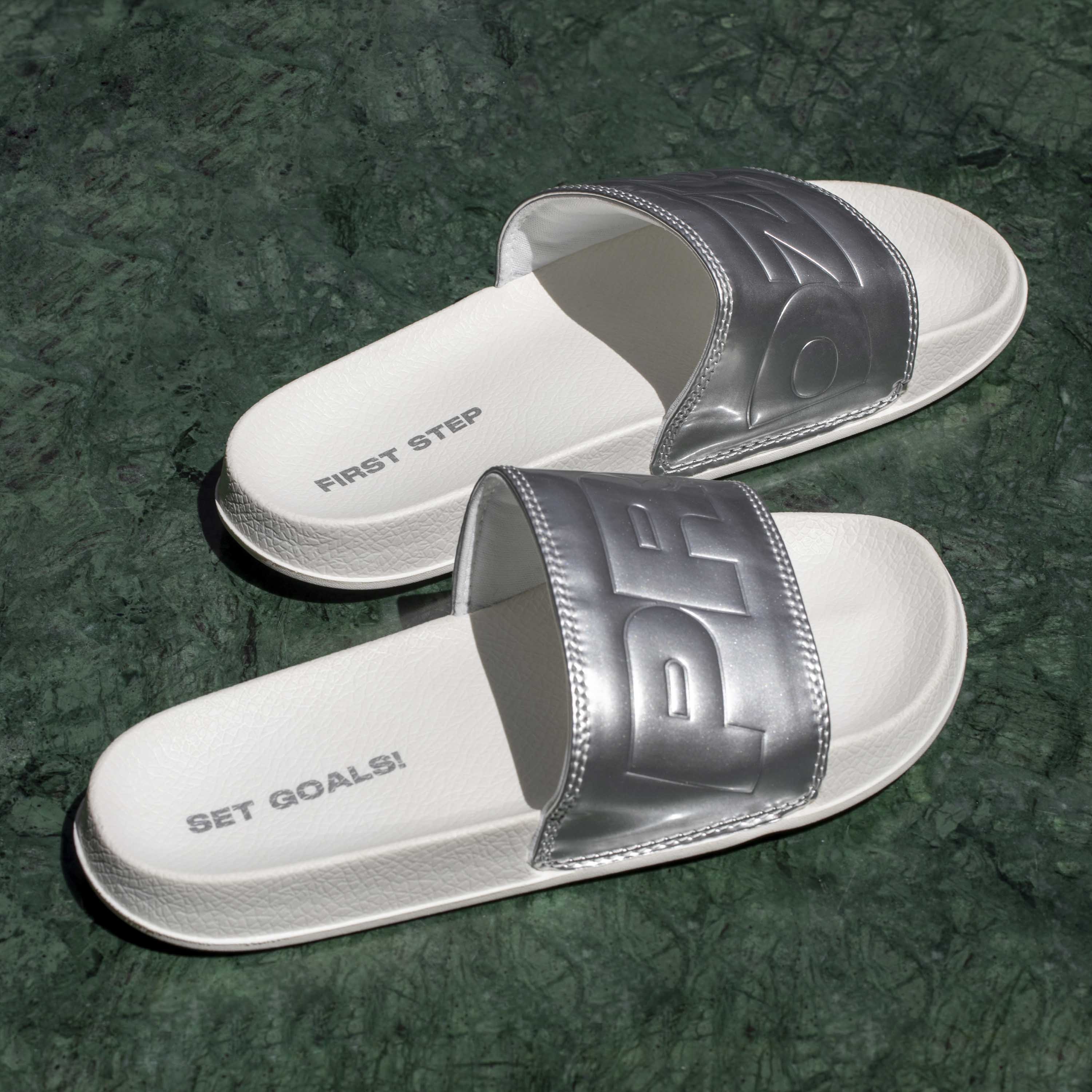 slide slippers
