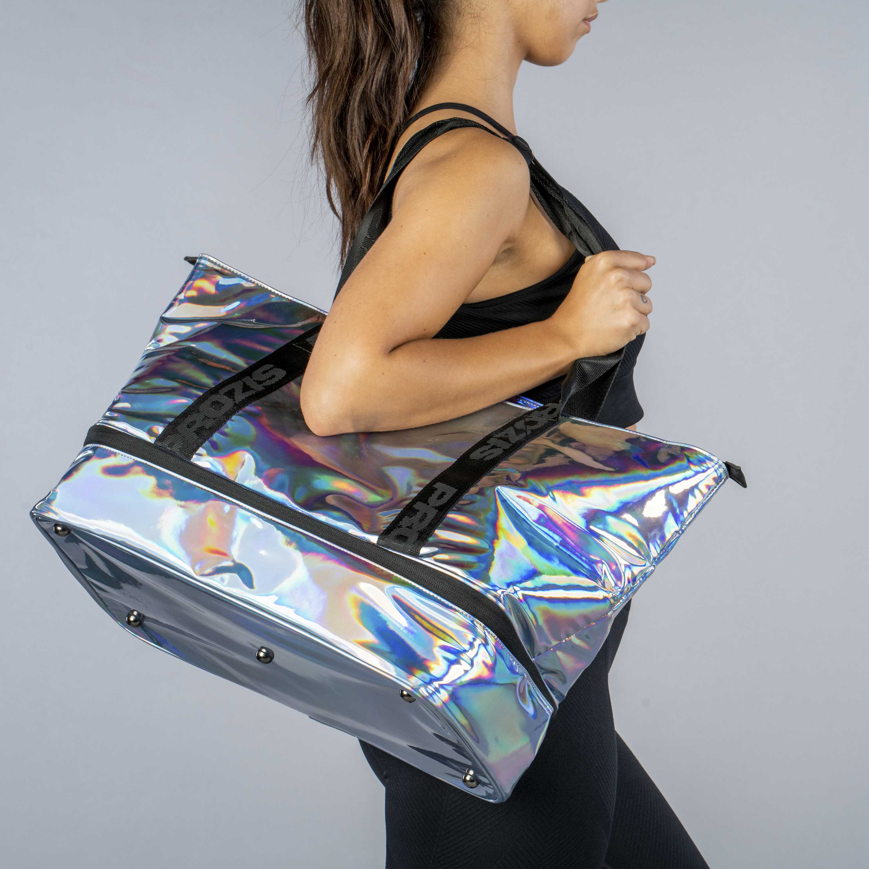 Bolsa de deporte Athletic - Iridescent Este producto ya no está disponible.  Prozis logo 0 Alimentación Saludable Nutrición Deportiva Salud y  Adelgazamiento Cosmética y Cuidado Personal Ropa para Mujer Ropa para  Hombre Tecnología y Hogar Servicio 