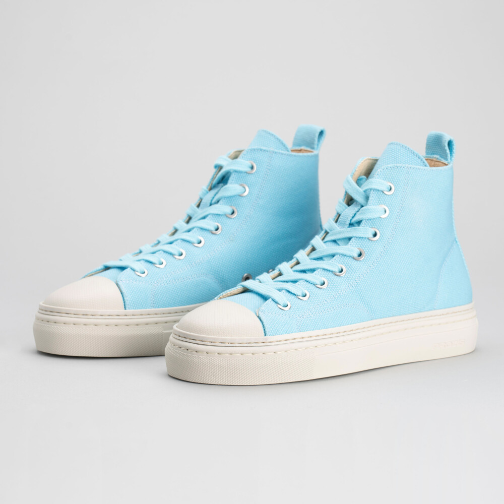 baby blue basketball shoes