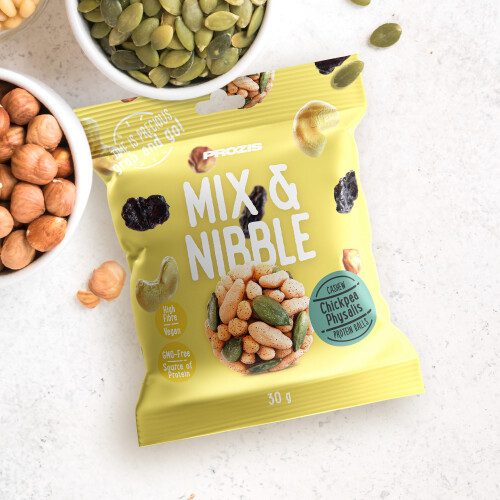 Mix & Nibble 30 g - Chickpea, Physalis, Cashew & Protein Balls