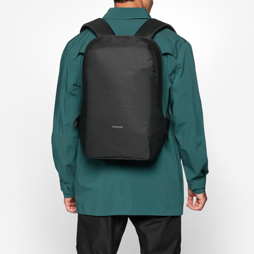 incase jet backpack