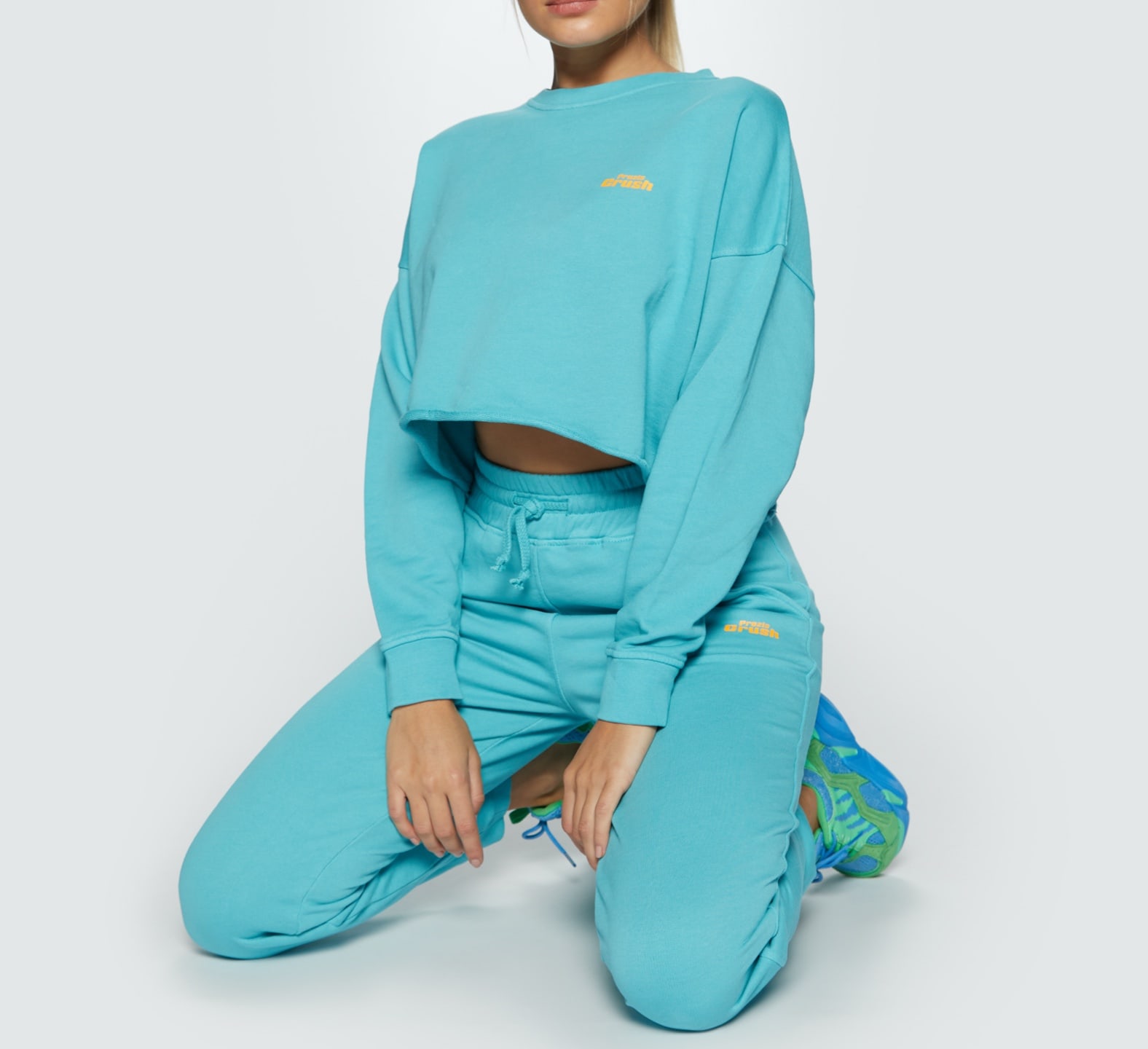 blue cropped sweatshirt