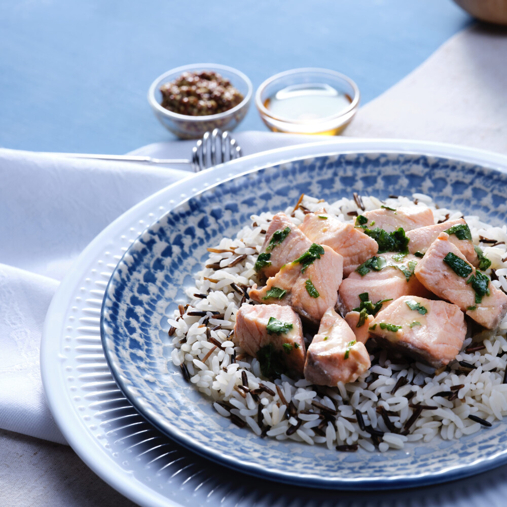 Salmão com Mel e Mostarda e Mistura de Arroz Selvagem