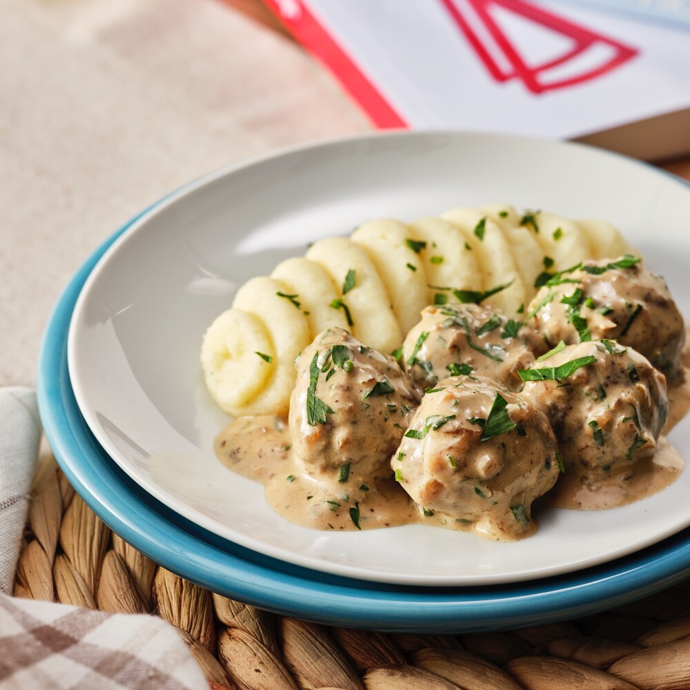 Almôndegas com Puré de Batata