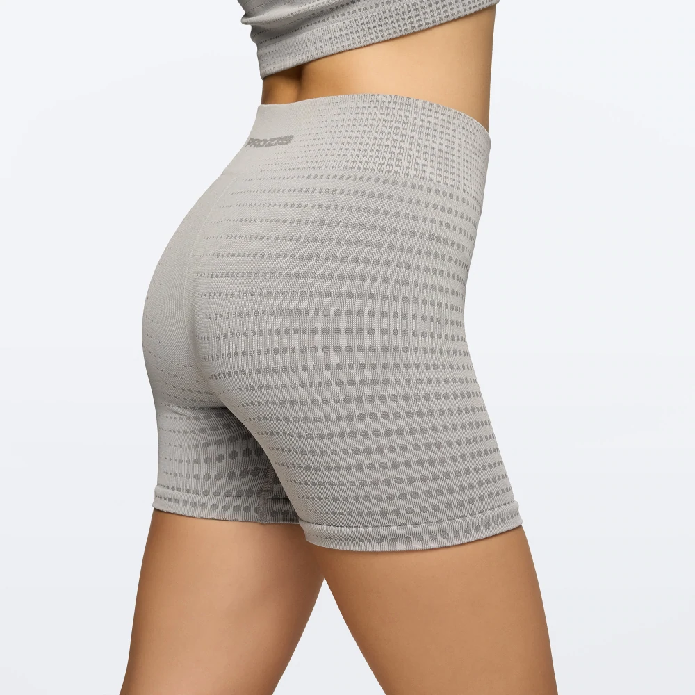 Maxx Mittellange Shorts mit normaler Taille (1)