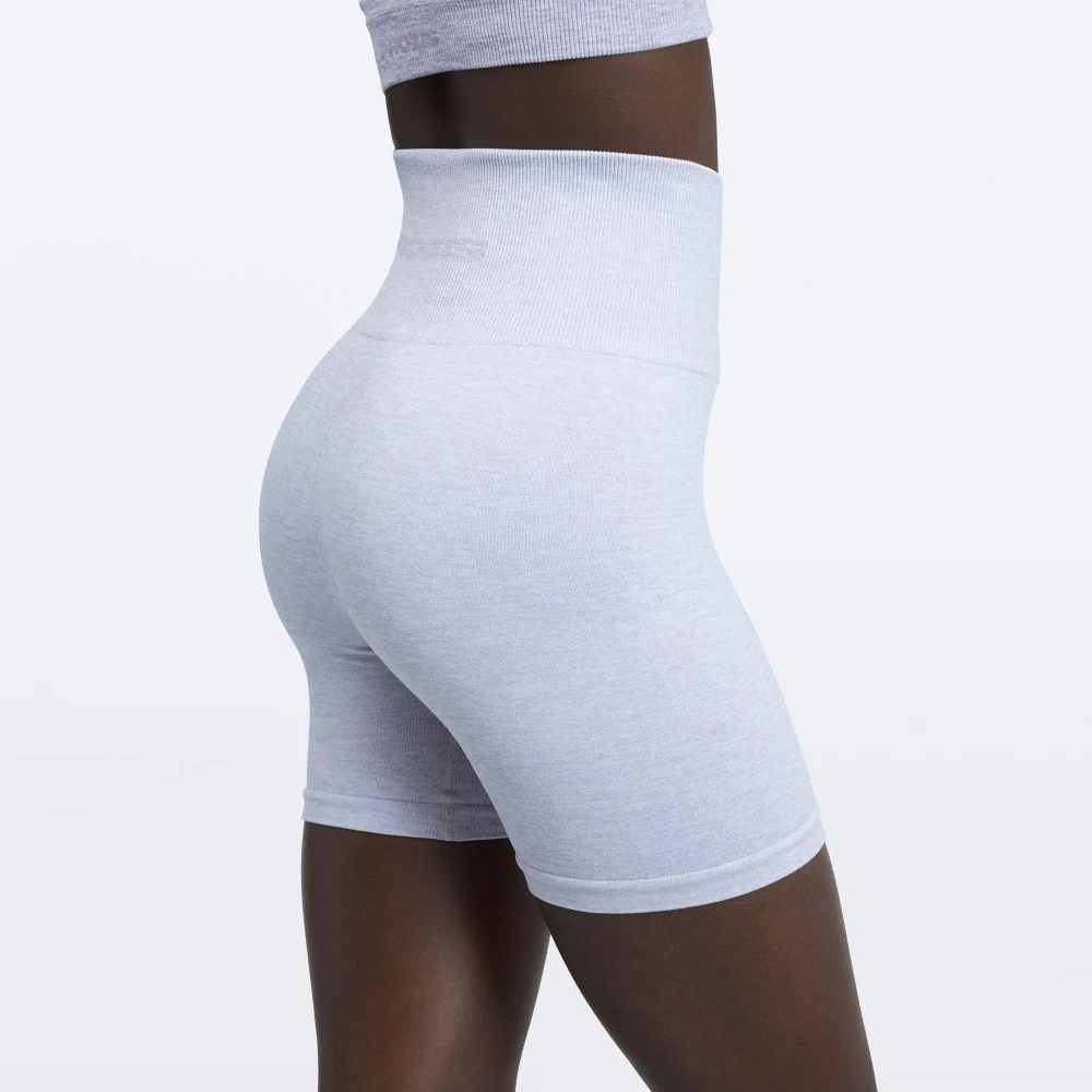 Alpine Mittellange Shorts mit hoher Taille (1)