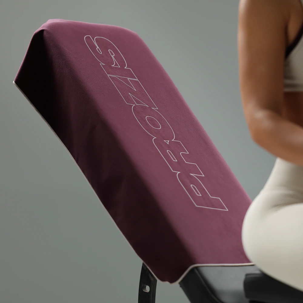 Workout Microfiber Towel - Bordeaux (10)