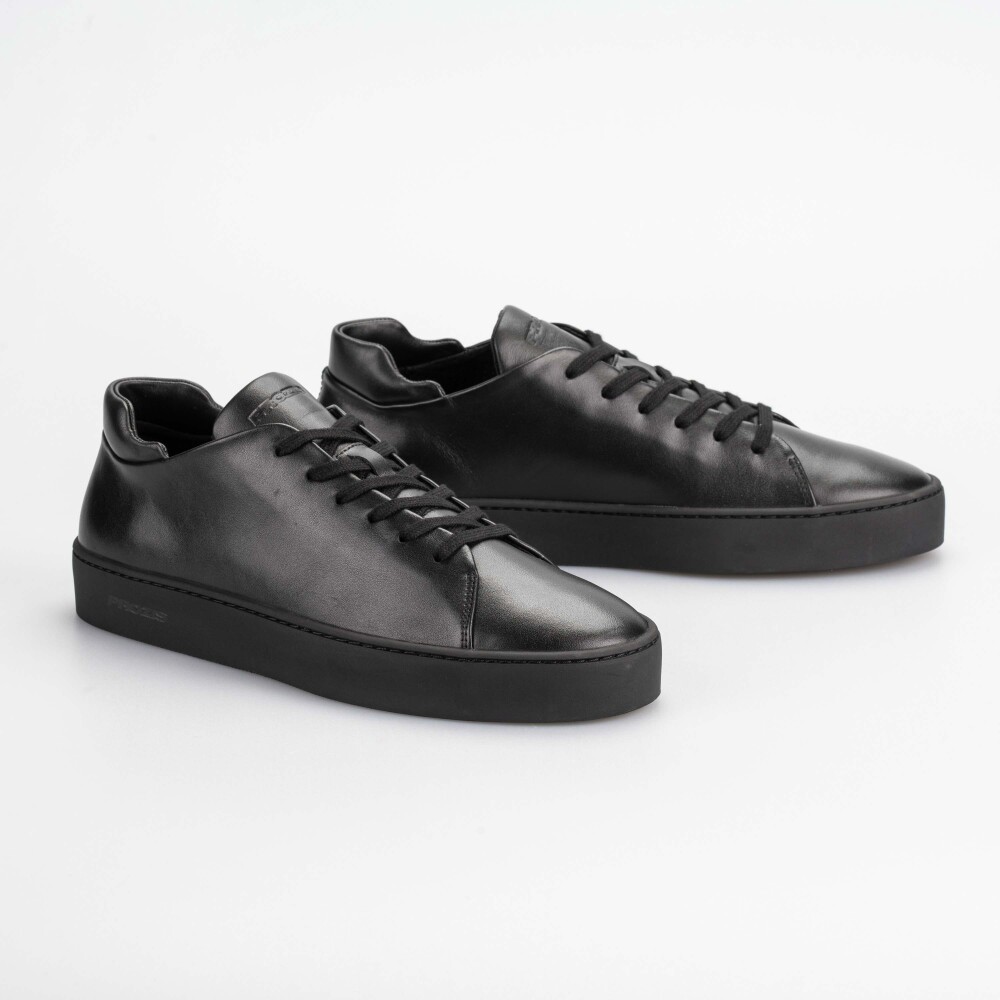 Ace Sneakers - Dark Knight