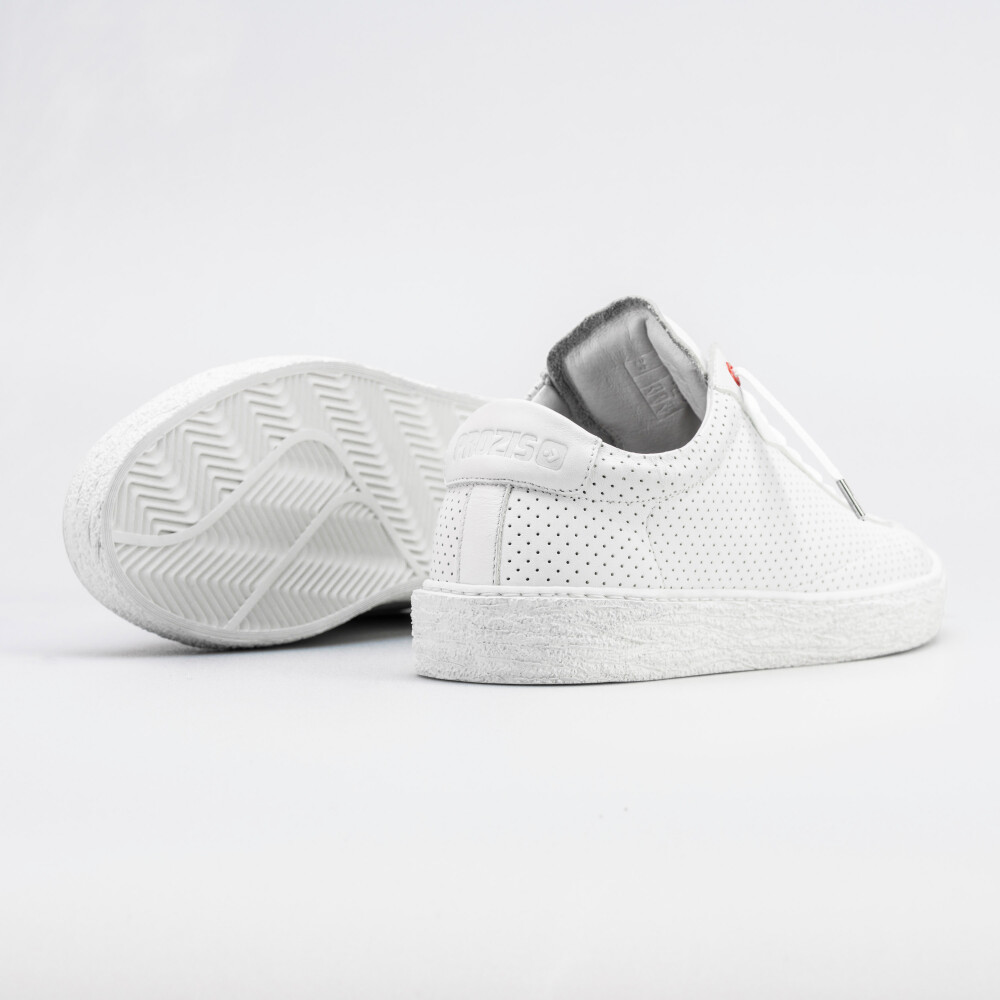 Schuhe  - Match M White