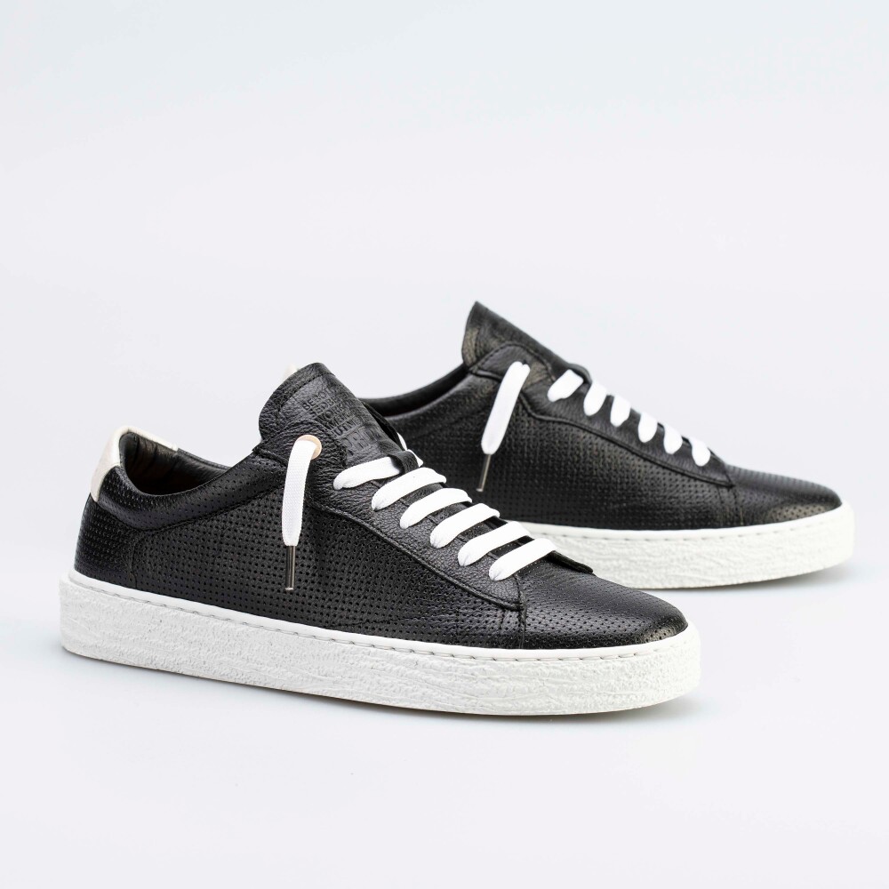  Sneakers - Match W Black