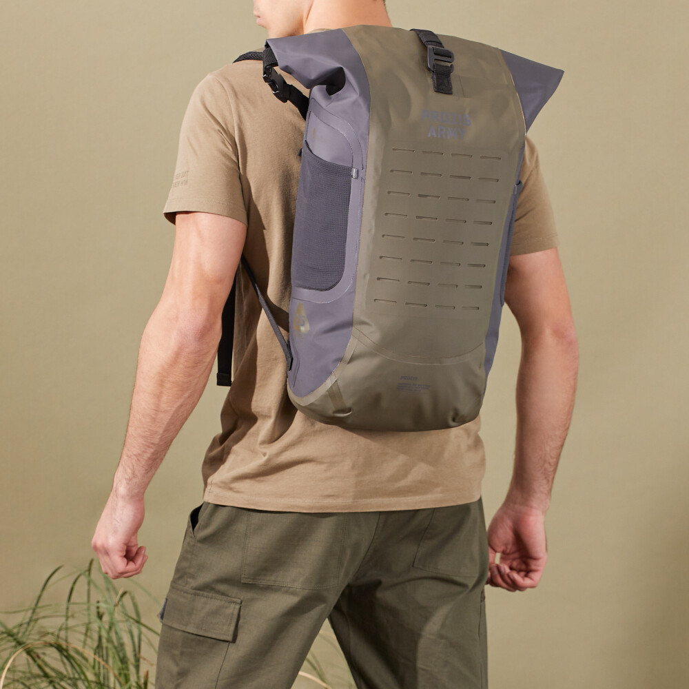 Army Amphibian Dry Backpack - 25L Olive Green