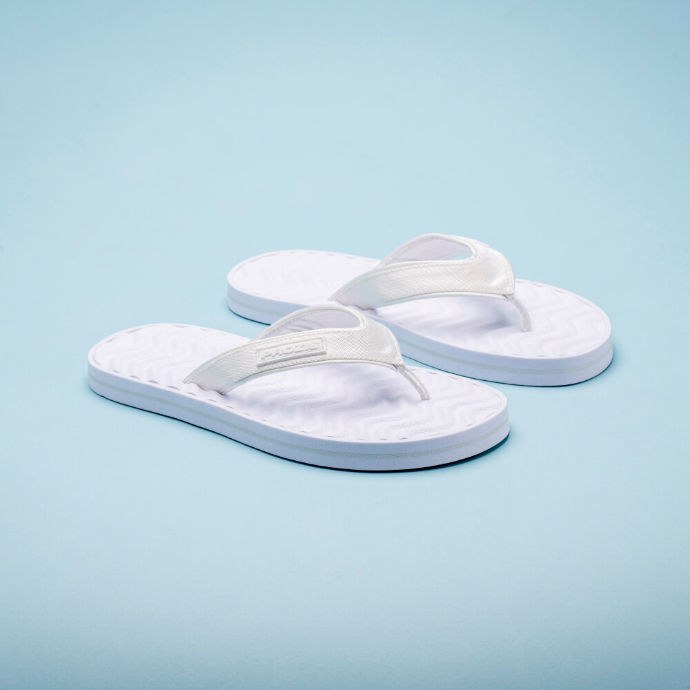 Makai Beach Sandals - White