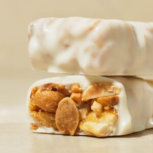 Cacahuete y chocolate blanco