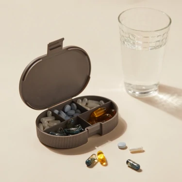 v1103101 prozis_pillbox-dark-gray_single-size_dark-gray_other3.webp