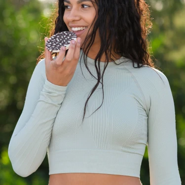 v1286641 prozis_2-x-4-x-choc-krispees-rice-with-dark-chocolate-30-g_5.webp