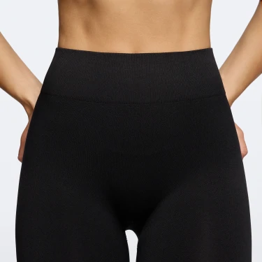 v1485422 prozis_alpine-regular-waist-capris-black_xs_black_other4.webp