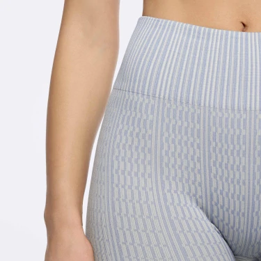 v1485964 prozis_haven-medium-waist-medium-shorts-off-white--light-blue_xs_off-white--light-blue_other4.webp