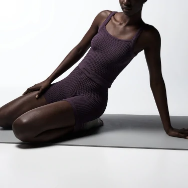 v1487329 prozis_wonderful-waffle-medium-waist-medium-shorts-dark-purple_xs_dark-purple_other4.webp