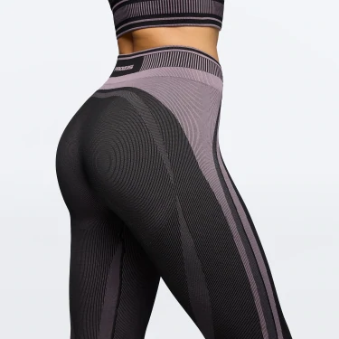 Rush Hour Regular Waist Leggings - Black / Lilac