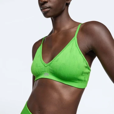 v1496220 prozis_allure-sports-bra-green_xs_green_front.webp
