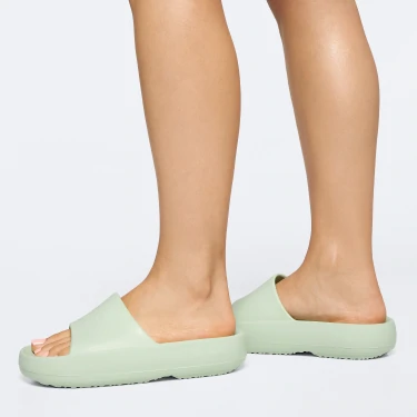 v1500480 prozis_bubble-slides-light-green_eu-36_light-green_other4.webp