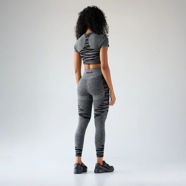 v1575151 prozis_ivy-crop-t-shirt-gray--black_xs_gray--black_other6.webp