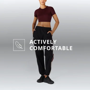 v1641305 prozis_athletic-track-pants-black_s_black--bordeaux_other4.webp