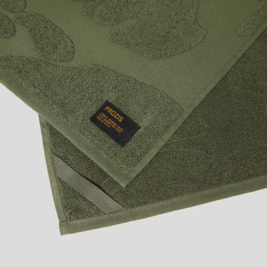v989211 prozis_army-camo-gym-towel-olive-green_single-size_olive-green_other4.webp