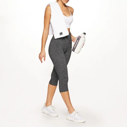 Dark gray capris top