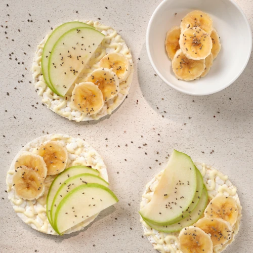 4 x White Choc Krispees - Rice with White Chocolate & Yogurt Flavor 26 g (2)