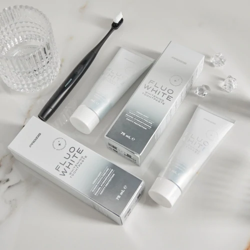 2 x Fluo White - Pasta de dientes blanqueadora 75 mL (5)