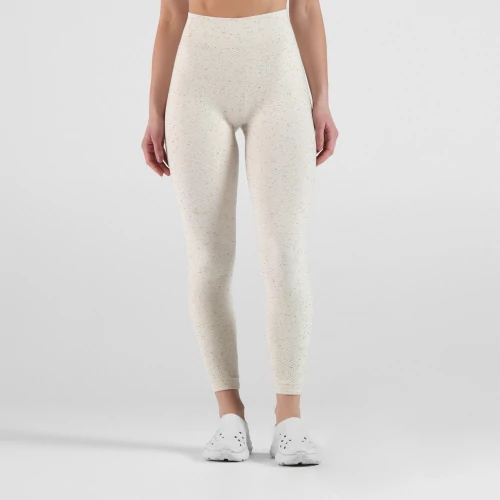 https://static.sscontent.com/thumb/500/500/products/124/v1323359_prozis_peach-perfect-fx-cotton-regular-waist-leggings-off-white_xs_off-white_front.webp