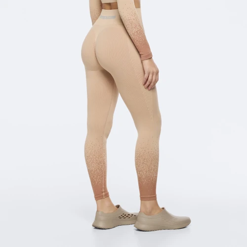 Peach Perfect Gradient Medium Waist Leggings - Beige - Clothing