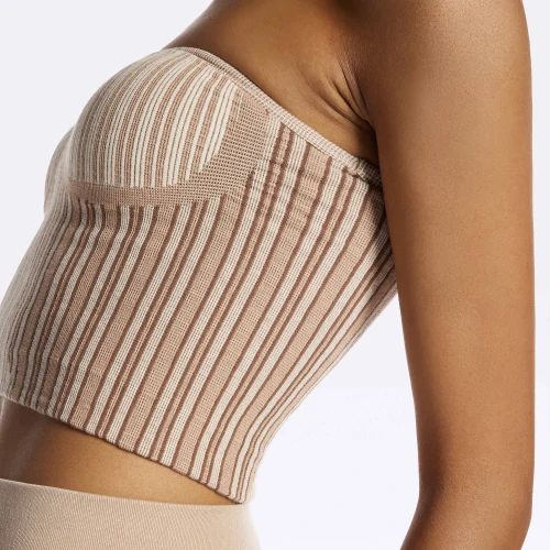 Special occasion tops 2025