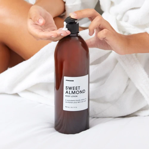 Sweet Almond - Lotion Corporelle 950 mL (5)