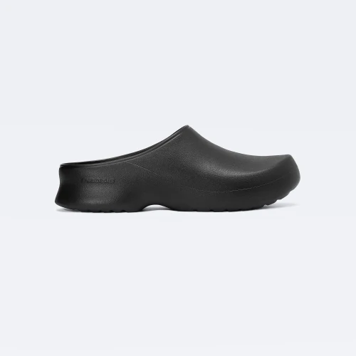 Black clog shoes shop